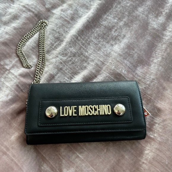 Shiny Quilted clutch Love Moschino | Moschino Love Moschino wallet /clutch on the chain
